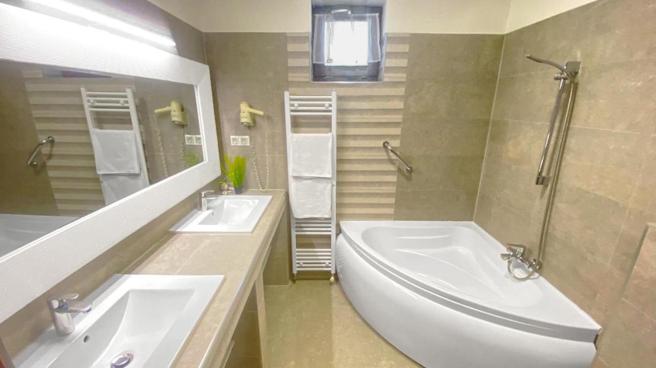 Bajor Panzió Bük-Bükfürdő, Adults Only 12plus Exterior foto